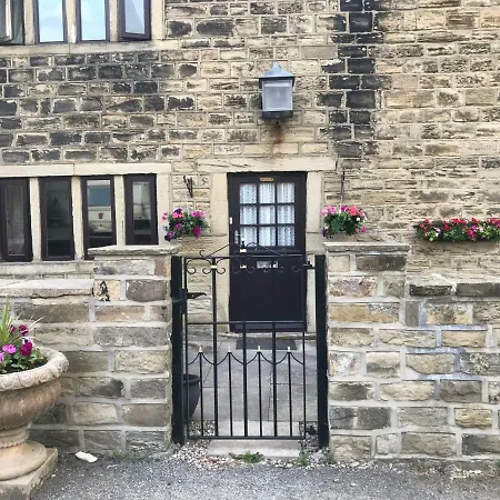 The Cottage, Cosy 2 Bedroom Pet Friendly Perfect For Contractors Free Secure Parking,cctv *