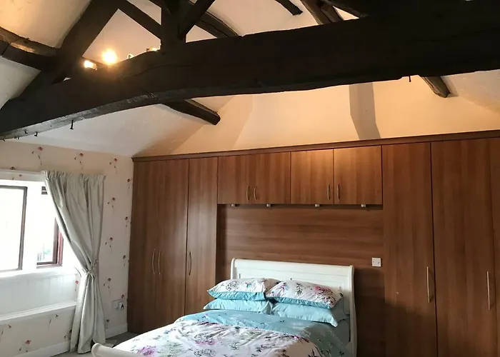 Casa vacanze The Cottage, Cosy 2 Bedroom Pet Friendly Perfect For Contractors Free Secure Parking,cctv Leeds (West Yorkshire)