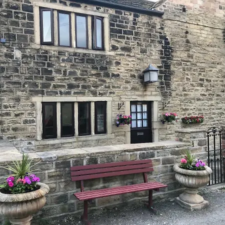 The Cottage, Cosy 2 Bedroom Pet Friendly Perfect For Contractors Free Secure Parking,cctv Holiday home