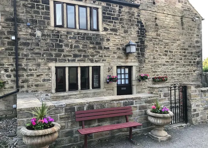 The Cottage, Cosy 2 Bedroom Pet Friendly Perfect For Contractors Free Secure Parking,cctv Holiday home