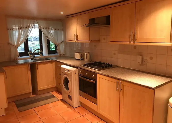 The Cottage, Cosy 2 Bedroom Pet Friendly Perfect For Contractors Free Secure Parking,cctv